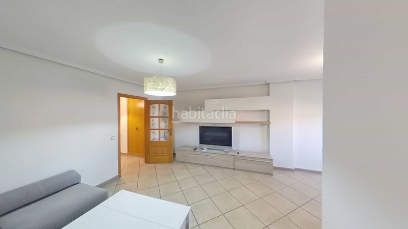 Foto cae8cf5e-5a00-4aaa-add2-33430dcae526. Rent flat with heating in Puerta del Ángel Madrid