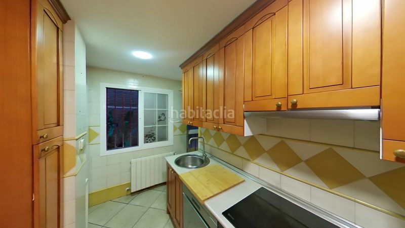 Foto e7c3766d-90d2-466b-af62-6a2d6e7177e7. Rent flat with heating in Puerta del Ángel Madrid