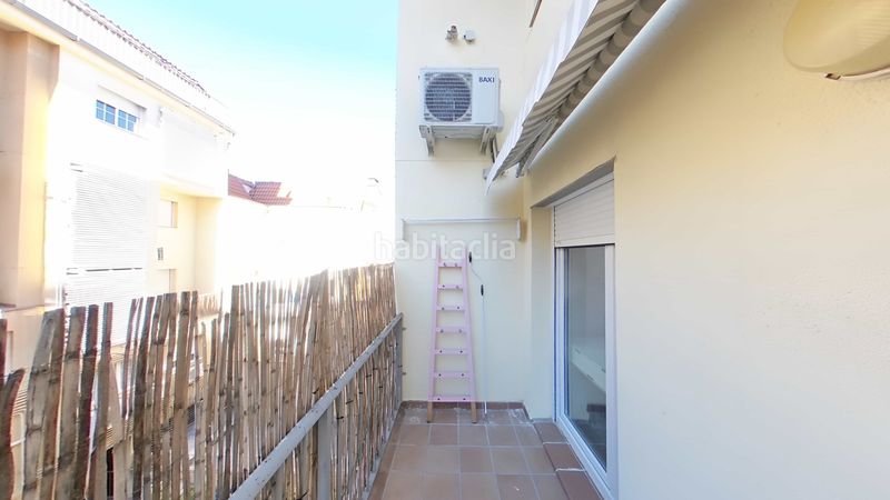 Foto 97f23e56-7a63-4c17-a3cd-37beaaf27e20. Rent flat with heating in Valdeacederas Madrid