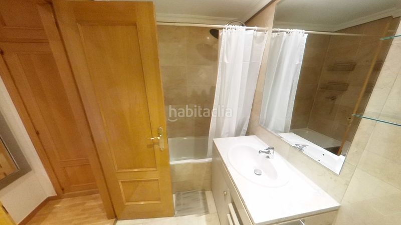 Foto 335e4e31-61f2-4b59-a931-97fa18143599. Lloguer pis amb calefacció piscina a San Juan Bautista Madrid