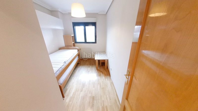 Foto 46eac8ea-9767-41bf-adf5-54acb2500ad3. Lloguer pis amb calefacció piscina a San Juan Bautista Madrid