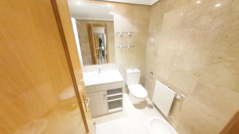 Foto dd6fbe4a-b403-4903-b044-f7b11f0d8f11. Lloguer pis amb calefacció piscina a San Juan Bautista Madrid