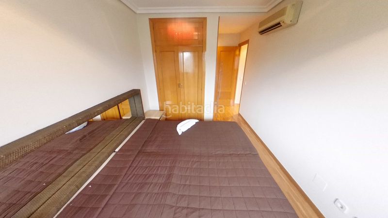 Foto eea6f2cf-eab2-4811-93b9-f255a3c2a93f. Lloguer pis amb calefacció piscina a San Juan Bautista Madrid