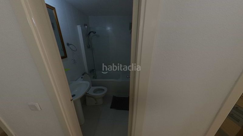 Foto 8a4257e7-ce81-4885-ae0f-07e84e3d5243. Rent flat with heating in Almenara-Ventilla Madrid