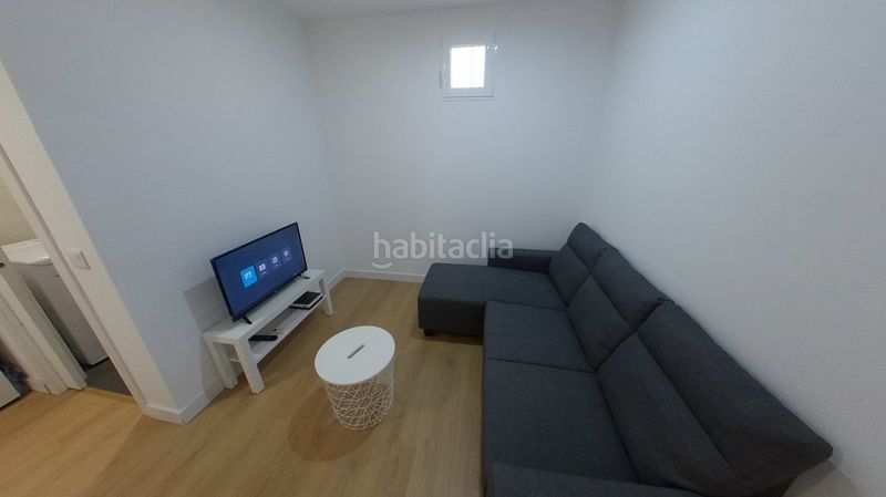 Foto 186a2c5d-4647-4b43-a89a-7690c5e03ff9. Rent flat with heating in Palos de Moguer Madrid