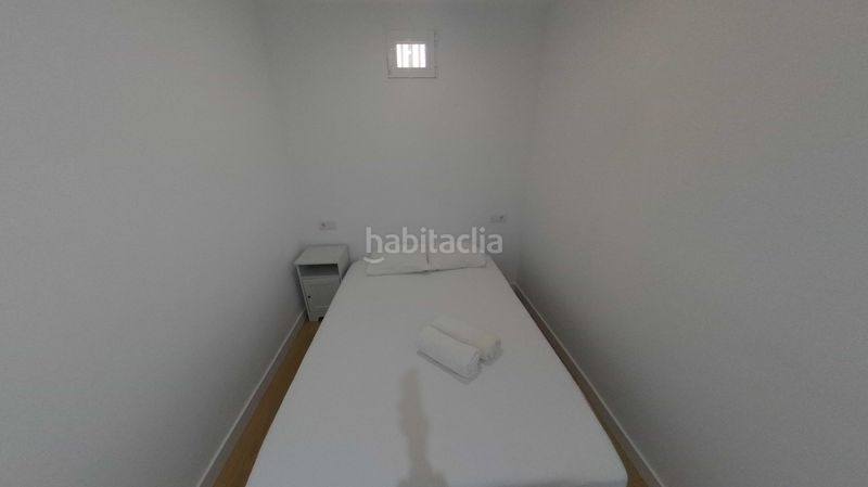 Foto 39d675af-9be6-49d8-a1e0-8e325fa7f433. Rent flat with heating in Palos de Moguer Madrid