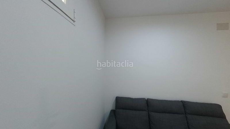Foto 4e0544e7-82ff-4436-991d-8413cb17d2db. Rent flat with heating in Palos de Moguer Madrid