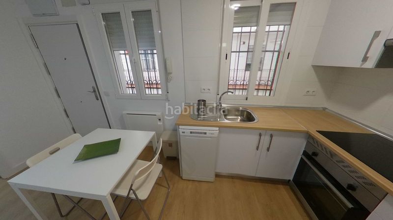 Foto a1bf403d-1238-47f0-a963-94d8eb769e0a. Rent flat with heating in Palos de Moguer Madrid