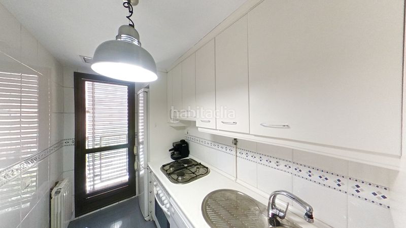 Foto 1058e7fc-648e-4d41-903b-f35f2cc535e0. Rent flat with heating parking pool in San Juan Bautista Madrid