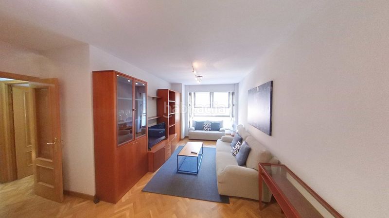 Foto 8fd832c1-a927-4687-9cc0-113210e88943. Rent flat with heating parking pool in San Juan Bautista Madrid
