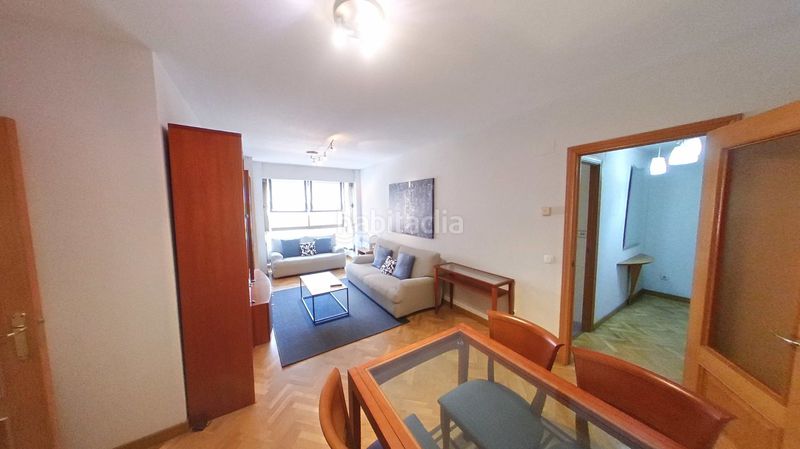 Foto cd6d3bea-a27e-4ddd-ab63-42cb6f8dcf98. Rent flat with heating parking pool in San Juan Bautista Madrid