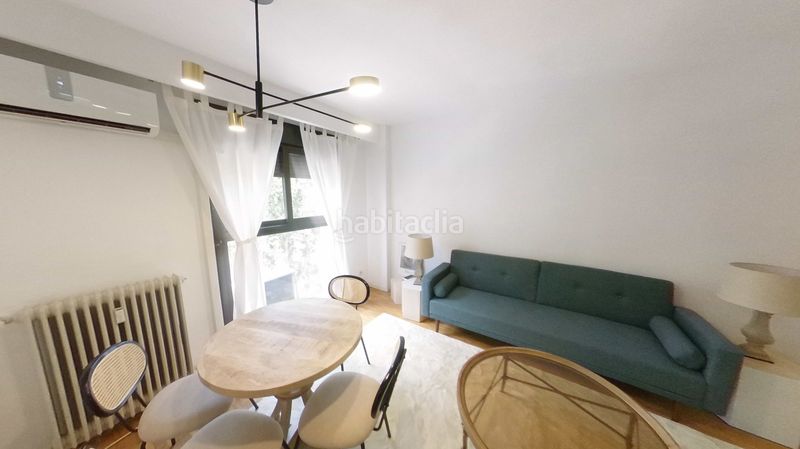 Foto 723d2d9b-8d4e-4551-9714-7b7212fe3830. Rent flat with heating in Argüelles Madrid