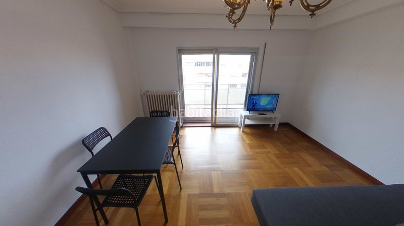 Foto 394b99a8-2dc5-4f1d-9b3d-cedd85d039ae. Rent flat with heating in Pacífico Madrid