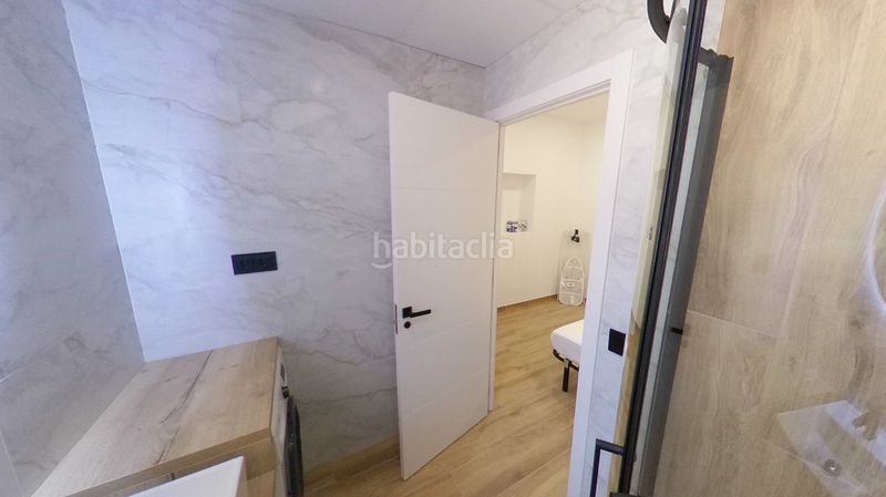 Foto 0050fd61-abf5-4e98-8ea4-746b1e757a3c. Rent flat with heating in Canillejas Madrid