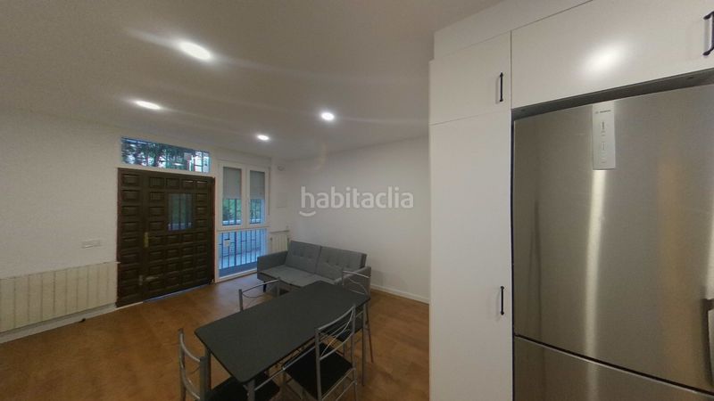 Foto d9372943-f64e-4f8e-b83c-5aeee645d6a8. Rent flat with heating in Pinar del Rey Madrid