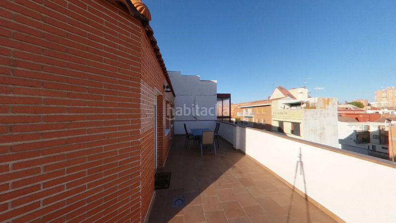 Foto 65e3e6e8-8c5c-4a89-9fe7-df2b5573f2b9. Rent flat with heating in Valdeacederas Madrid