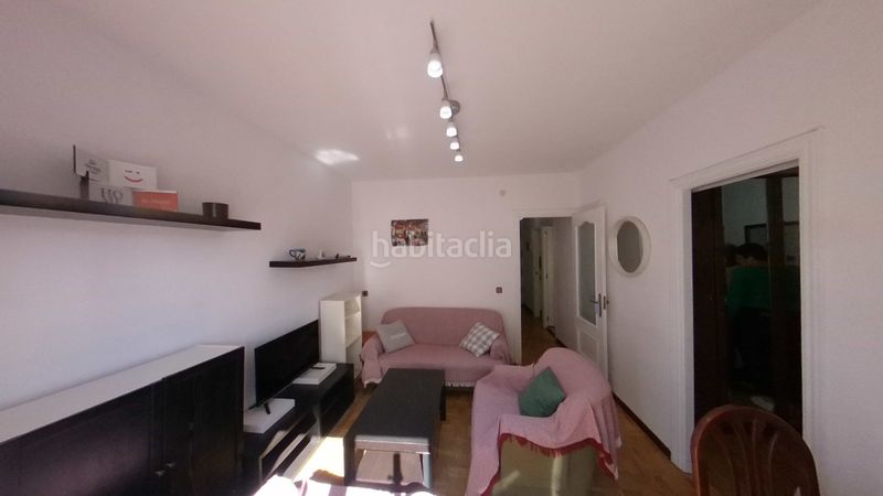 Foto cd0582bf-75b7-4964-b806-ec85cfd414de. Lloguer pis amb calefacció a Palos de Moguer Madrid