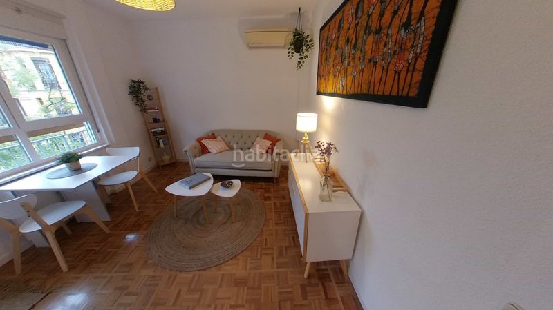 Foto 0382855d-b5cf-4bb3-969d-e35f231904ad. Lloguer pis amb calefacció a Trafalgar Madrid