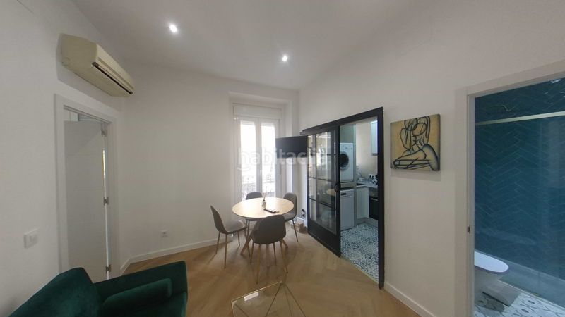 Foto 3c5cad49-094b-4f0f-809f-5319c66da314. Lloguer pis amb calefacció a Trafalgar Madrid