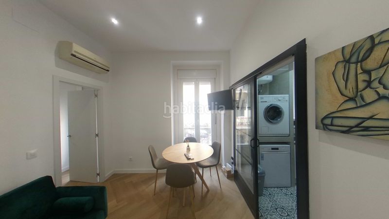 Foto a33dbdb0-b050-49c5-b50e-394717f596a1. Lloguer pis amb calefacció a Trafalgar Madrid