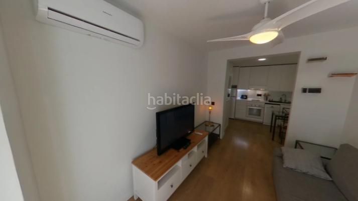 Foto 65ddc431-9802-4d1b-9762-79e785954698. Rent flat with heating in Cortes-Huertas Madrid