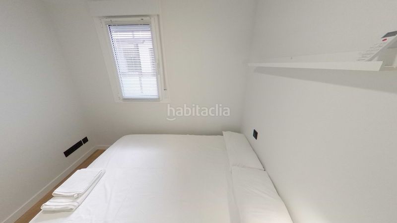 Foto a5aaa1b1-52f0-4aba-af95-f79e1da9a14a. Rent flat with heating in Cortes-Huertas Madrid