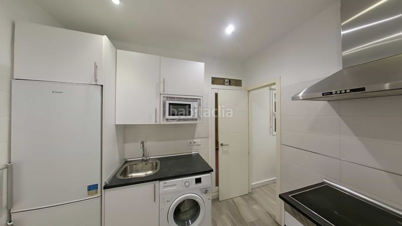 Foto 072977f9-16b4-46c0-bee0-9f84b2363c74. Rent flat with heating in Cuatro Caminos - Azca Madrid