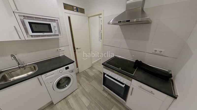 Foto 464b7774-2c65-4955-aa04-5c3ab52cce2b. Rent flat with heating in Cuatro Caminos - Azca Madrid