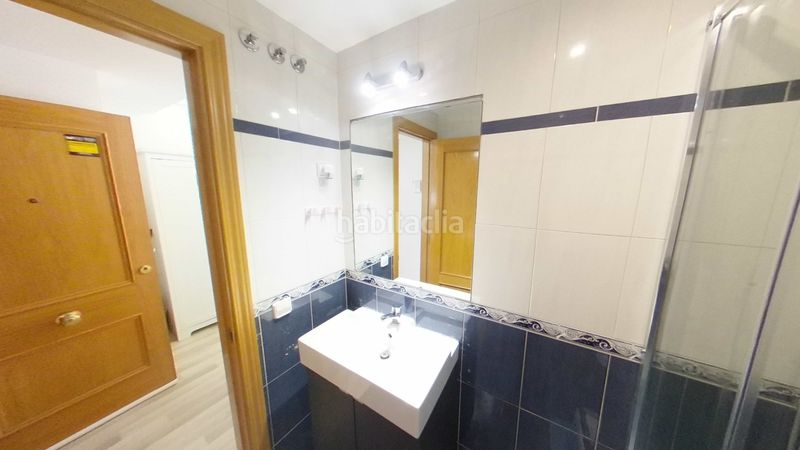 Foto 0c6a4adb-4eb7-4906-a51f-d2909e4df6e2. Rent flat with heating in Valdeacederas Madrid