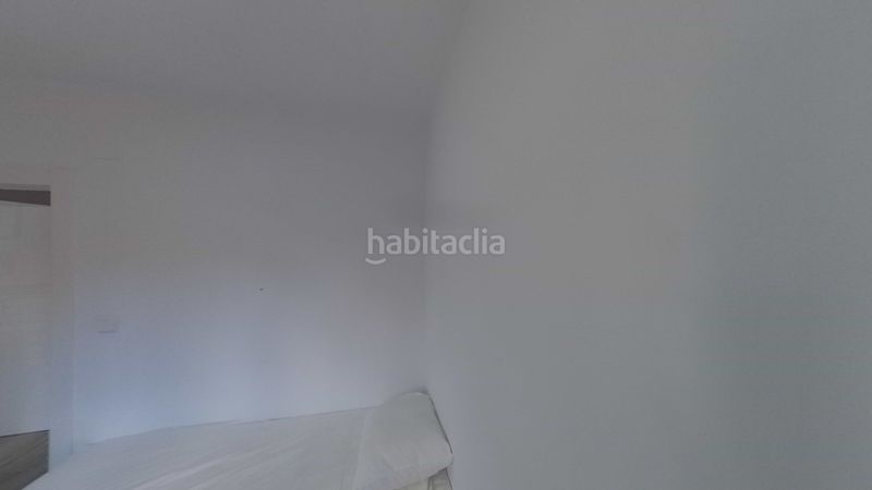 Foto 8fe096a1-ab82-4467-8b7d-2b6f5a3d7a28. Rent flat with heating in San Isidro Madrid