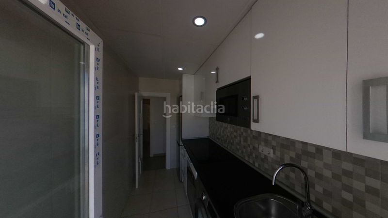 Foto b4bc161c-fc1b-4120-a12c-d94c22be11b6. Rent flat with heating in San Isidro Madrid