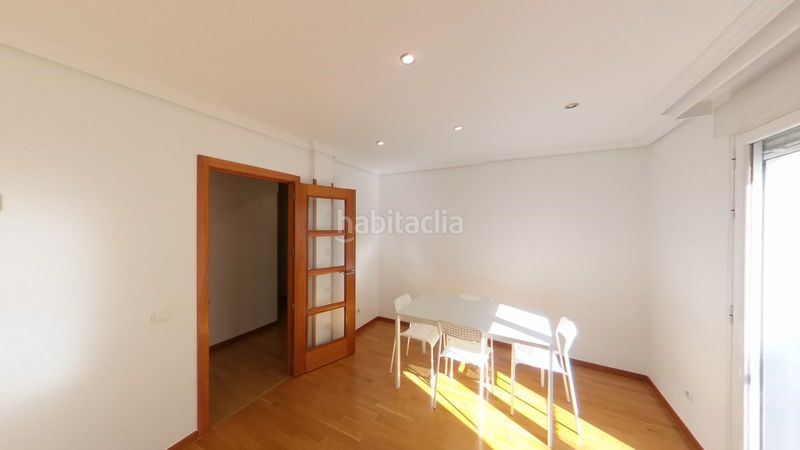 Foto dc47e085-8712-4bc2-b5a6-61a3220a6e77. Rent flat with heating in Puerta del Ángel Madrid