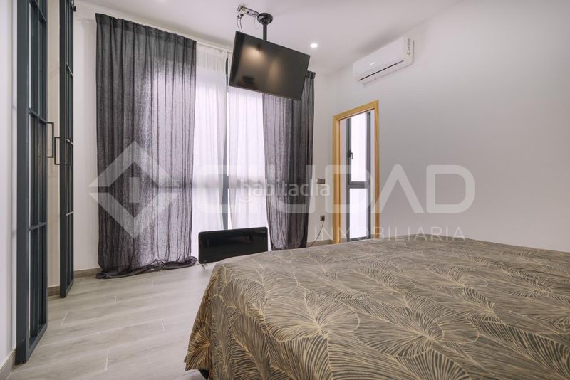 Foto 7b5add6b-012b-4e0d-8beb-a09f5cc604f1. Casa amb aparcament a Carmona