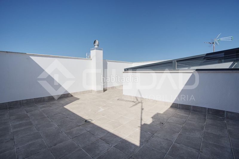 Foto c8b64ae2-1f5a-4f22-9cbf-9769d353b478. Casa amb aparcament a Carmona