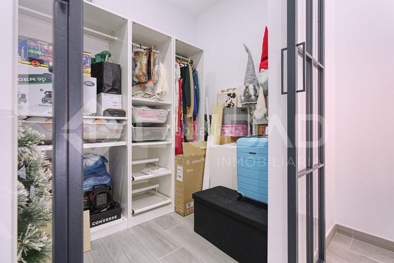 Foto d8ddedcf-a3d4-425b-862c-78ebb12415aa. Casa amb aparcament a Carmona