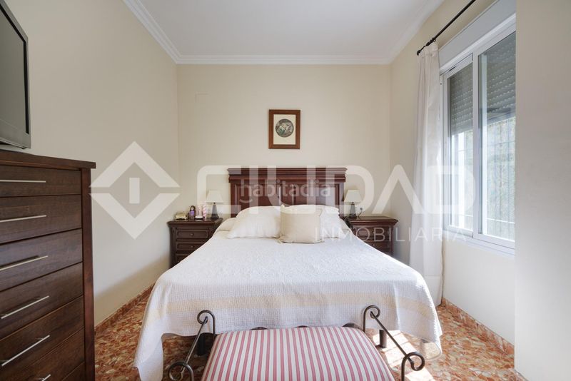 Foto 85c0bbdc-2dd7-449a-8e3e-ed3a60e78cff. Xalet a Carmona