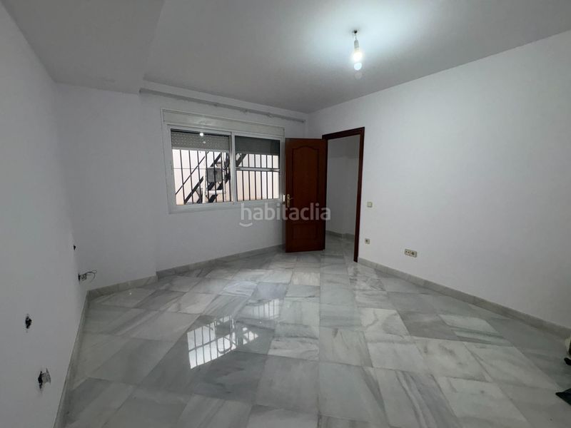 Foto 13db9f90-d7ed-45f5-9469-426a00420d98. Chalet avec parking dans Mairena del Alcor