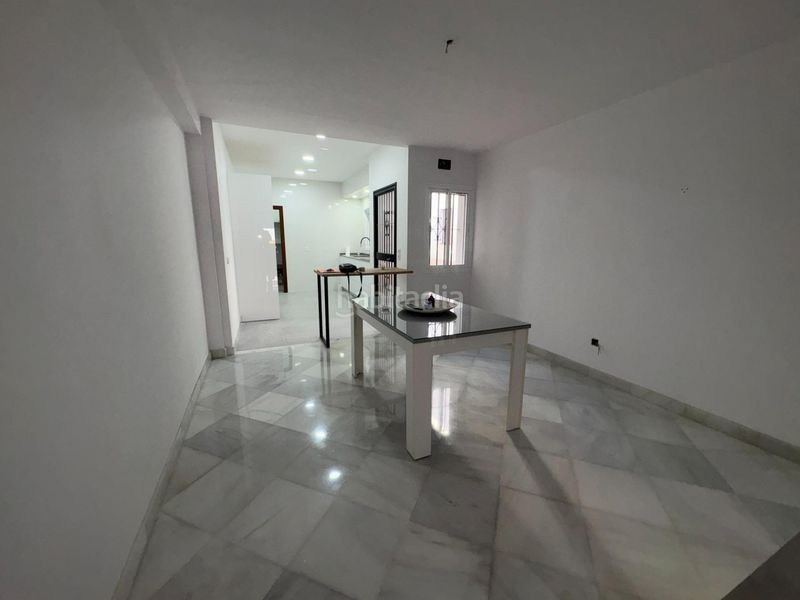 Foto be56f6d4-30f9-4a1d-89bb-cefe1dbd16cb. Chalet avec parking dans Mairena del Alcor