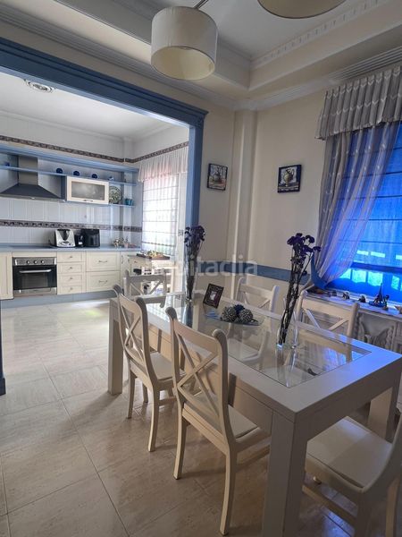 Foto 11e8c633-f7a0-4e04-b4ca-9d2e240db38a. Casa a Mairena del Alcor