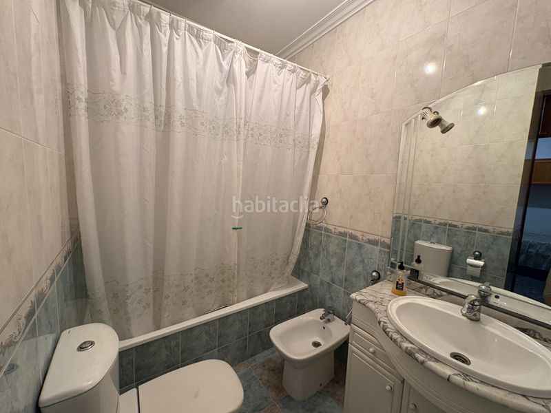Foto 740f06c5-fbef-4927-9575-f7245e4a22db. Casa amb aparcament a Mairena del Alcor