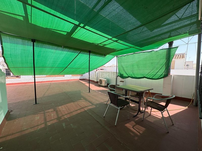 Foto 89d03d35-4b7e-43b9-a141-5e3cd4f631bb. Casa amb aparcament a Mairena del Alcor