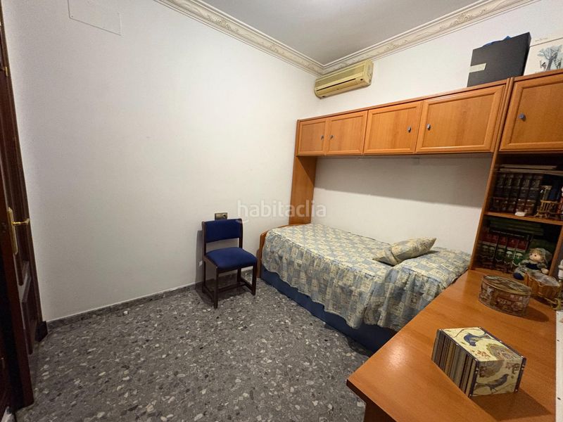 Foto f11989f9-d7b0-4e97-ada9-b95980b6118f. Casa amb aparcament a Mairena del Alcor