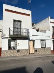 Casa a Viso del Alcor (El). Casa adosada de dos plantas en avda. blas infante, el viso del a