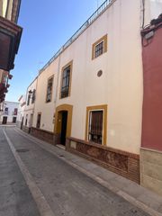 House in Mairena del Alcor. Casa de pueblo céntrica en mairena