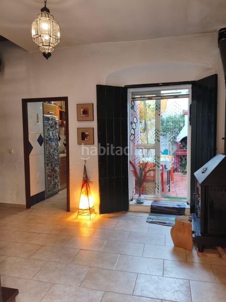 Foto 6a413ef5-cbd5-4eb7-b998-5fea9cb7e205. Casa amb calefacció a Mairena del Alcor