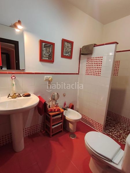 Foto e7caf9e3-23ee-4c48-8dbf-acd0cb1481bc. Casa amb calefacció a Mairena del Alcor