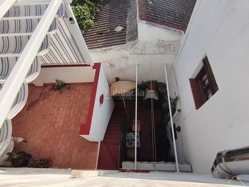 Foto f9f52d61-b62f-4526-be85-97d6af98dee1. Casa amb calefacció a Mairena del Alcor