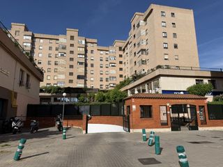 Lloguer Aparcament cotxe a Valdepasillas - La Paz - Huerta Rosales. Oportunidad: plaza de garaje doble en valdepasillas