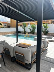 Chalet in Las Atalayas-Urmi-Cerro Mar. Peñíscolachalet