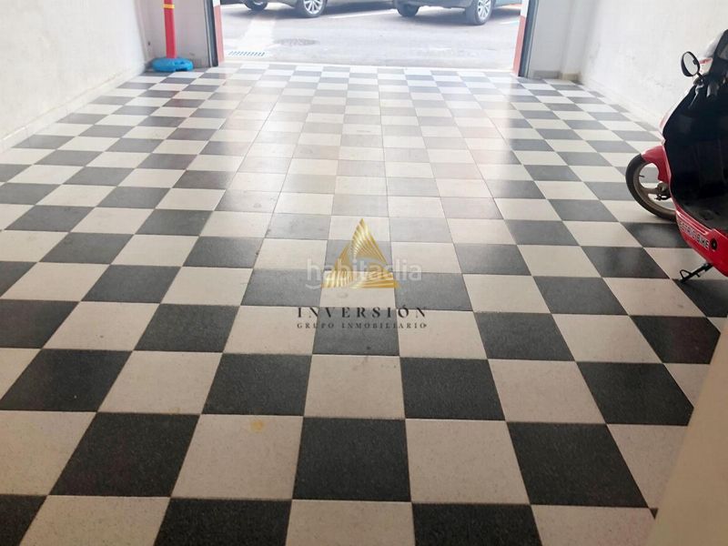 Foto 6ed90f97-d1be-410f-9977-d1f725609d87. Local comercial local en Playa Norte Peñíscola